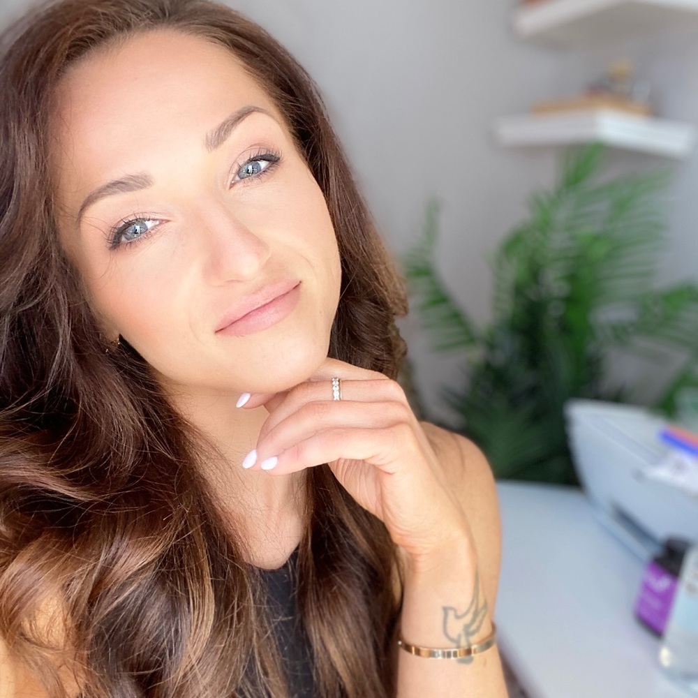 Meet your Posher, Jocelyn